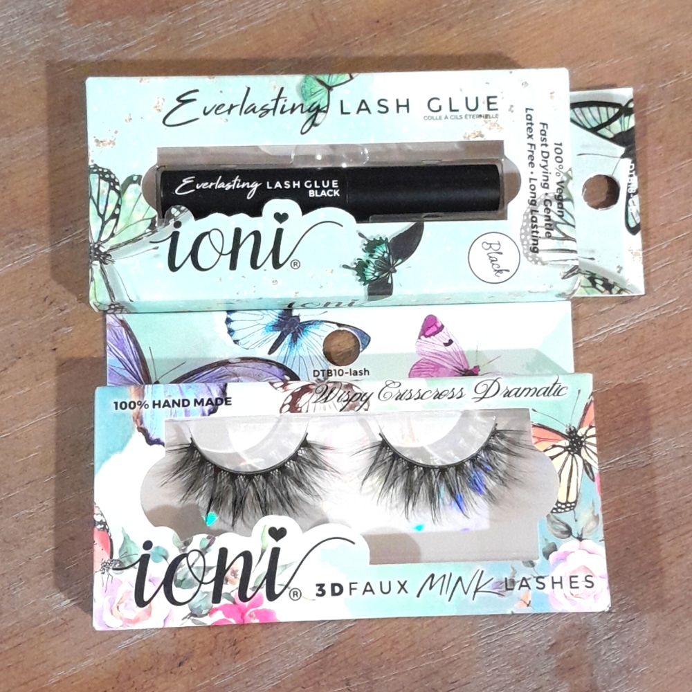 Toni Mink Lashes and Glue 100% vegan